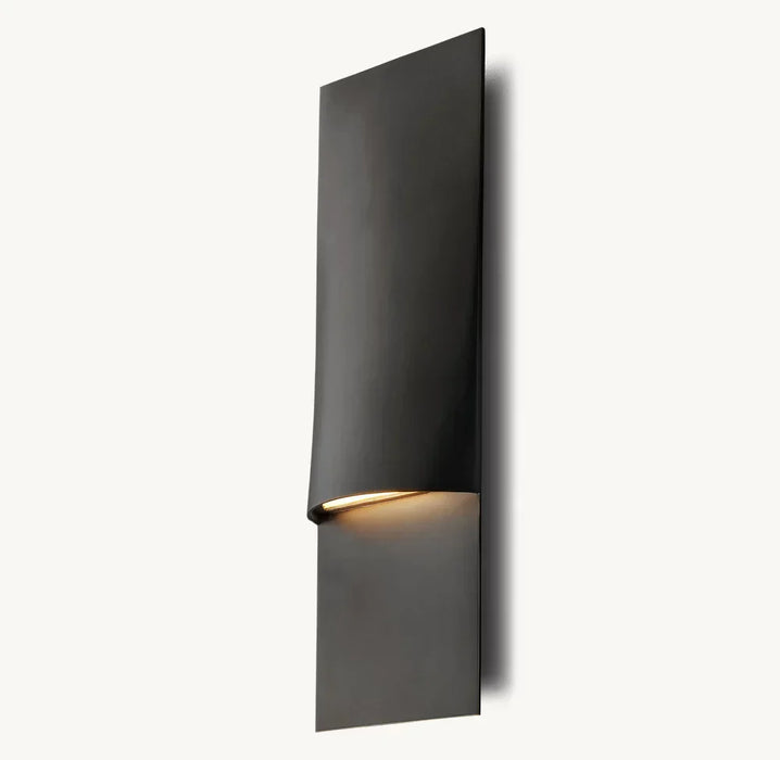 Taza Vertical Wall Sconce